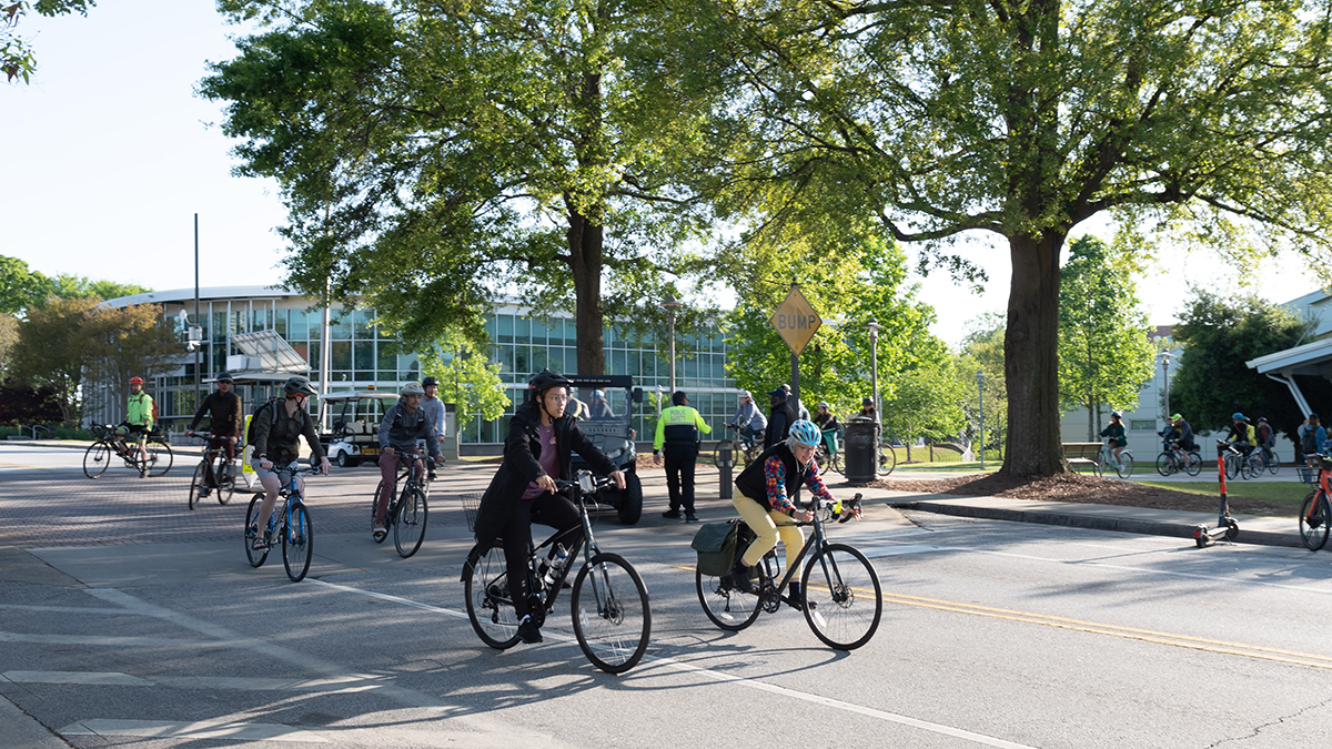 Students, faculty, and staff participate in the Earth Day Bike Ride in April 2022. Photo by Joya Chapman